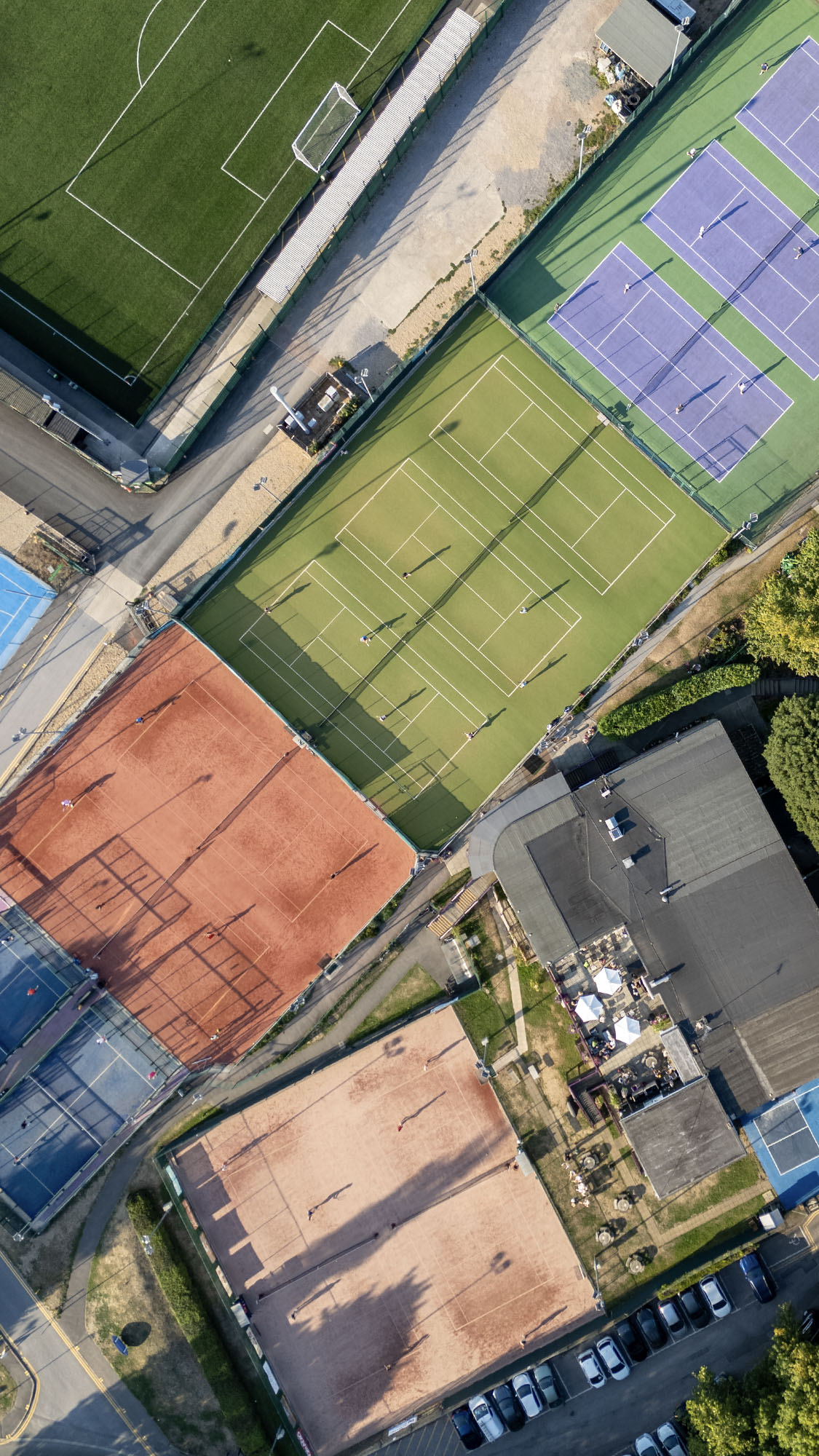 contact-drone-summer-portrait-01
