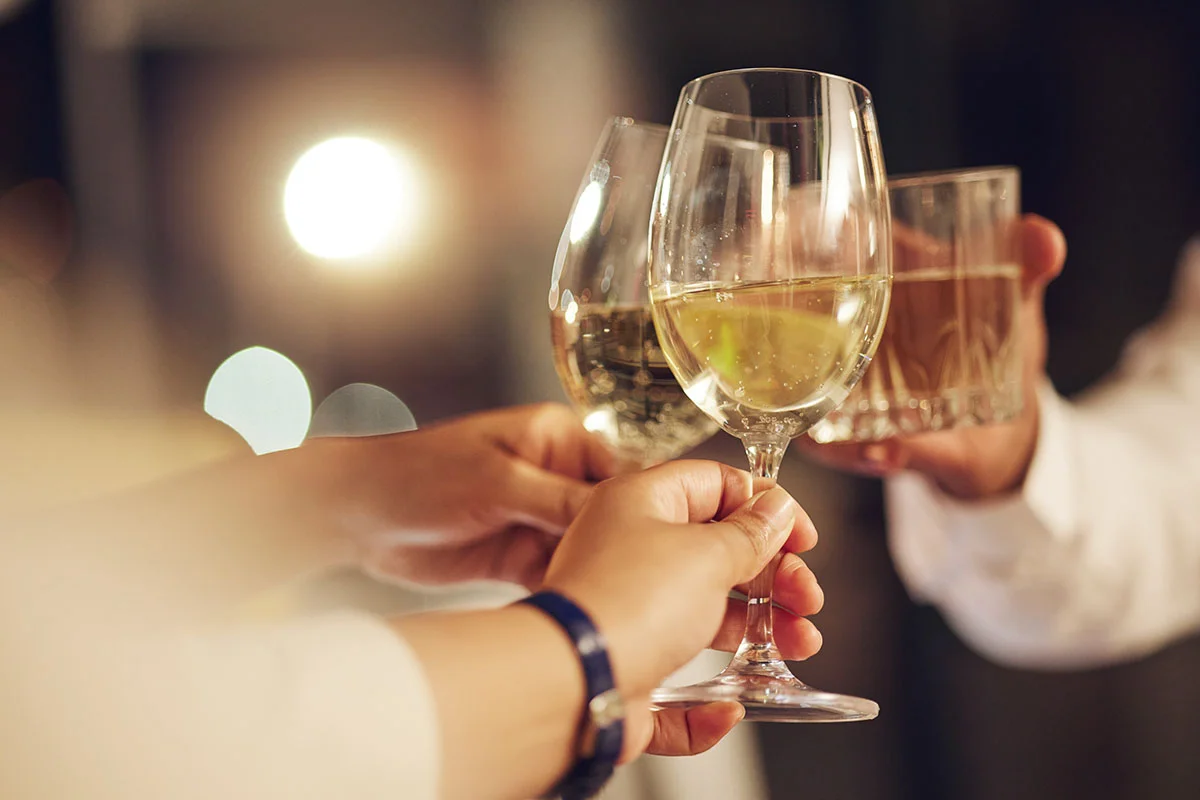 facilities-bar-and-cafe-social-events