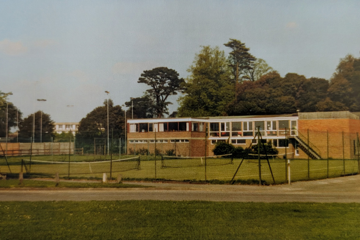 history-early-clubhouse-design